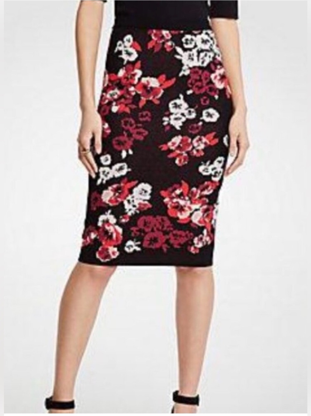Ann Taylor knit pencil skirt